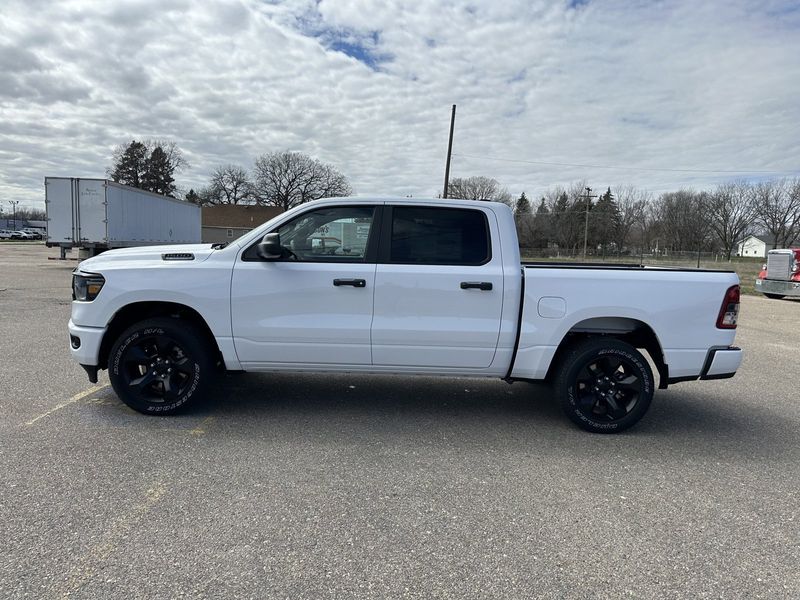 2024 RAM 1500 Tradesman Crew Cab 4x4 5