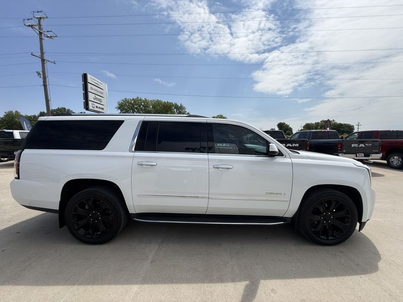 Used 2016 GMC Yukon XL DenaliImage 35