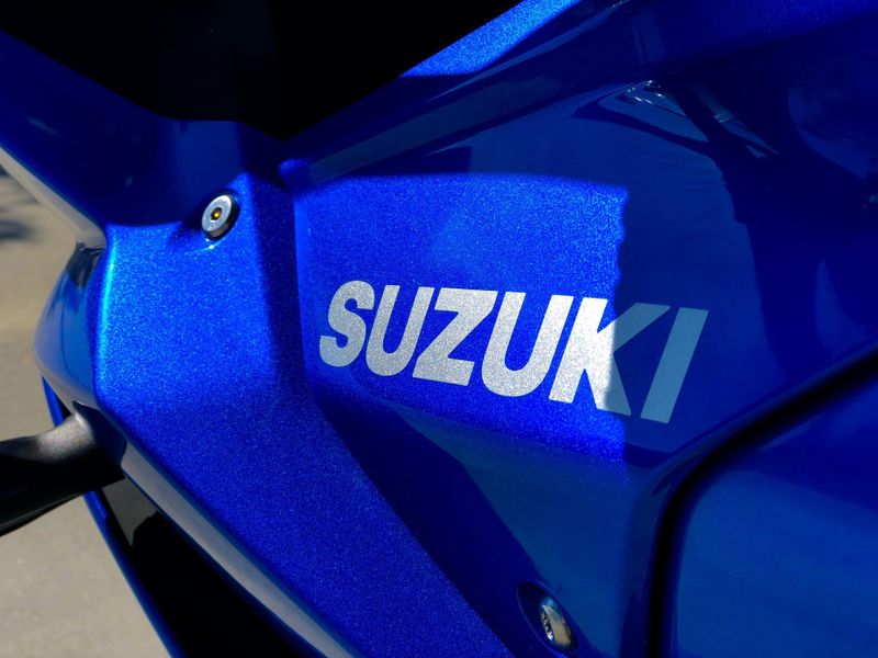New 2026 Suzuki GSX-8R Image 26