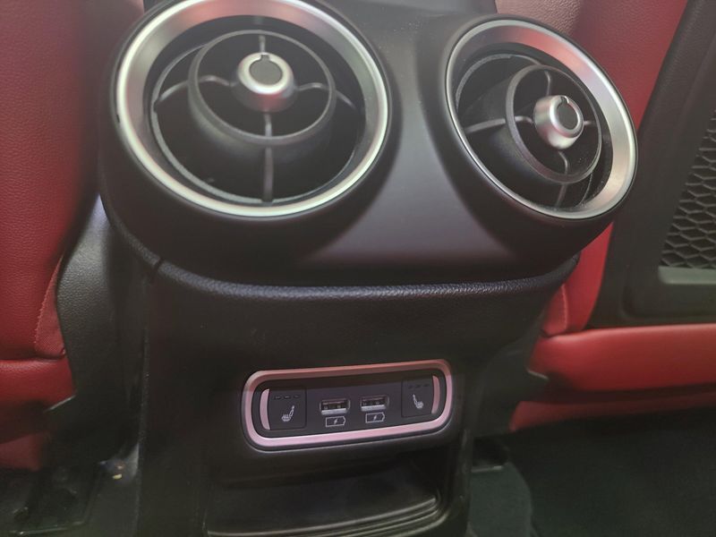 Used 2024 Alfa Romeo Stelvio AWD Sprint w/Sunroof/NavImage 20