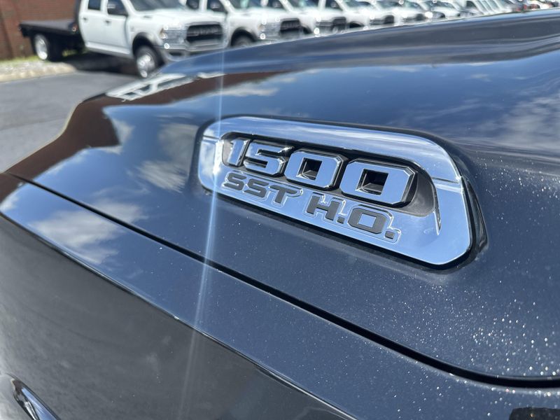 2025 RAM 1500 Limited Crew Cab 4x4 5
