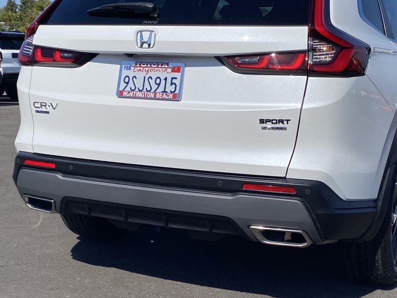 2025 Honda CR-V Hybrid Sport TouringImage 5