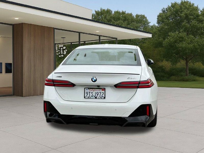 Used 2026 BMW 5 Series 530i xDriveImage 9