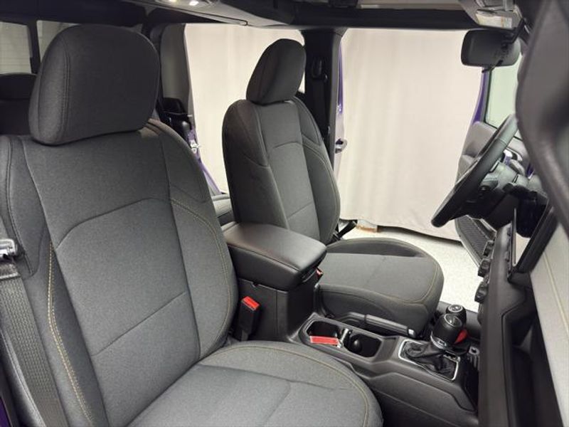 New 2026 Jeep Gladiator Willys 4x4Image 14