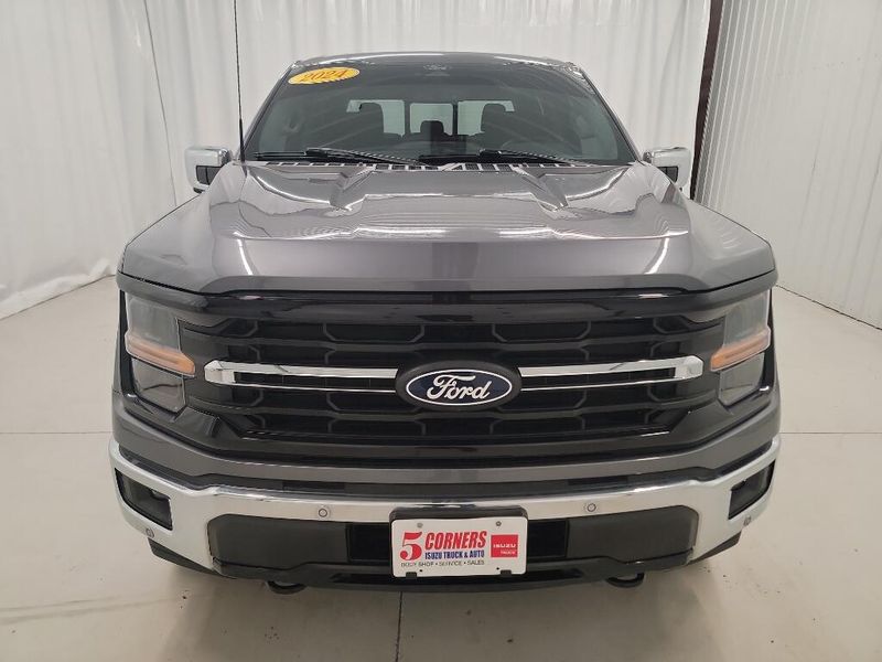 2024 Ford F-150 XLT photo 3