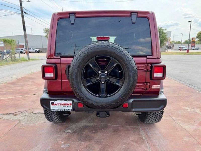 Used 2021 Jeep Wrangler Unlimited Sahara AltitudeImage 6