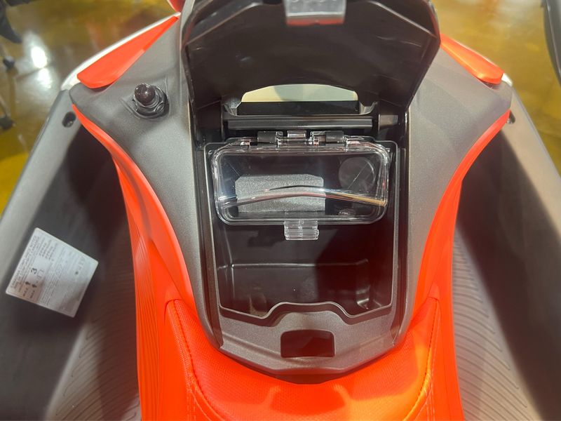 New 2025 Sea-Doo SPARK FOR 3 90 TRIXX (SOUND SYSTEM) Image 11