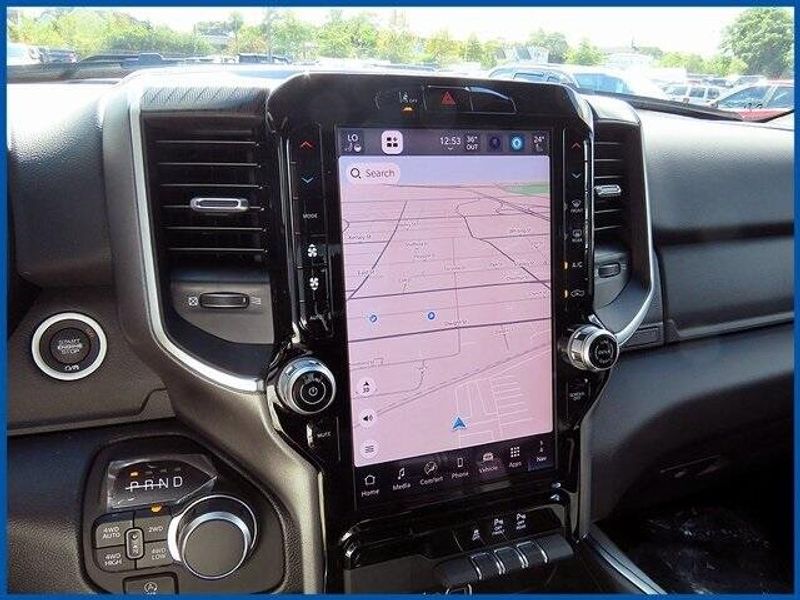 2026 Ram 1500 Big Horn photo 15