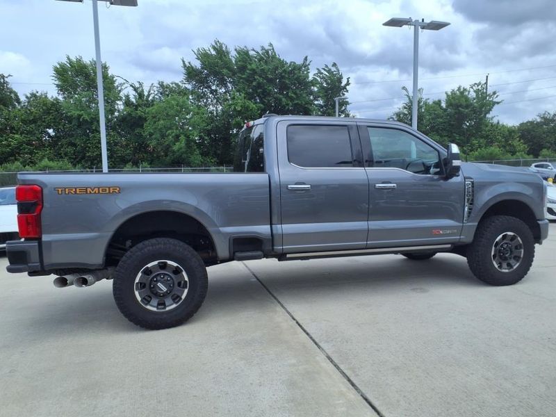 2024 Ford F-250SD PlatinumImage 14