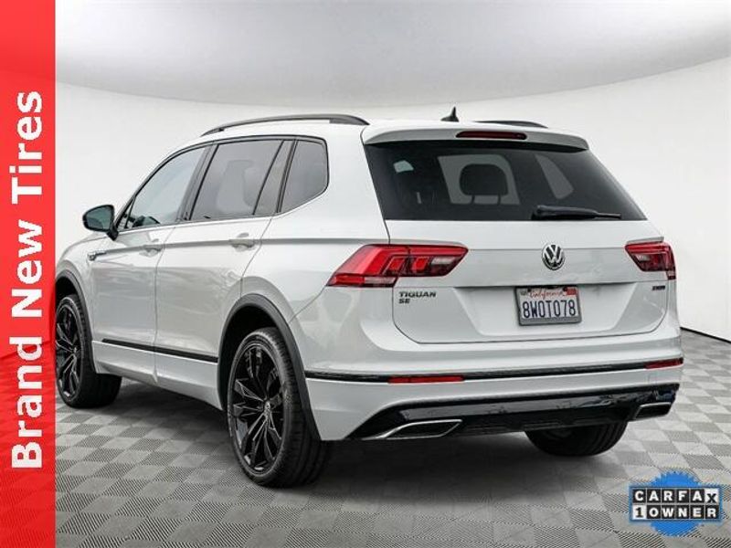 Used 2021 Volkswagen Tiguan 2.0T SE R-Line BlackImage 6