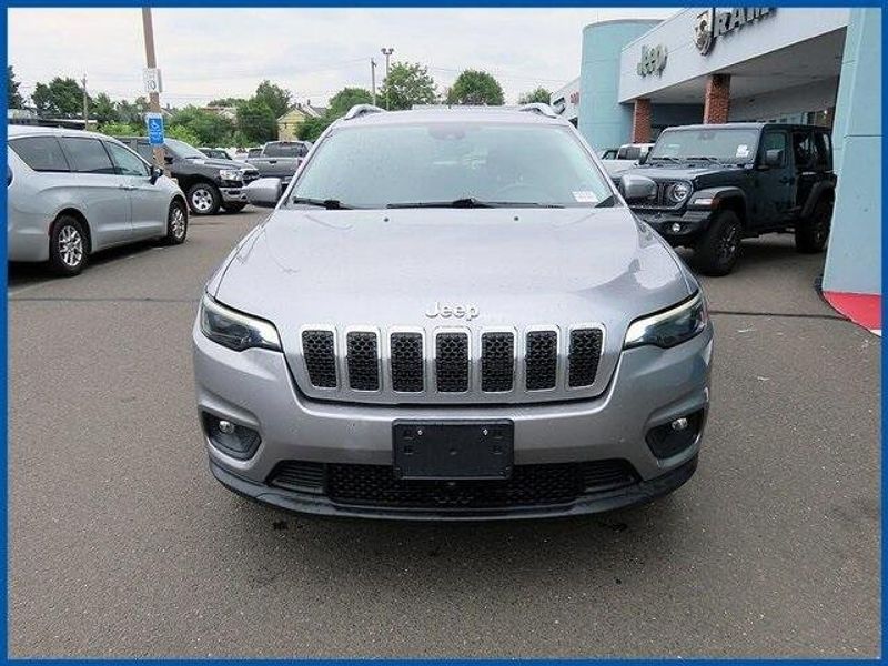 2021 Jeep Cherokee Latitude LuxImage 3