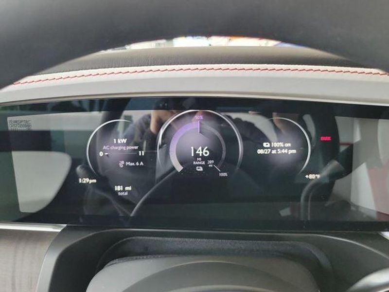 2025 Rolls Royce Spectre photo 10