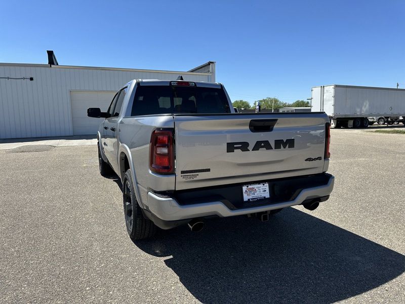 2025 RAM 1500 Big Horn Crew Cab 4x4 5