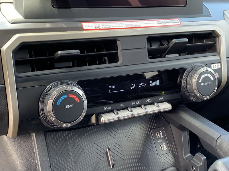 New 2025 Toyota Tacoma SR5Image 17