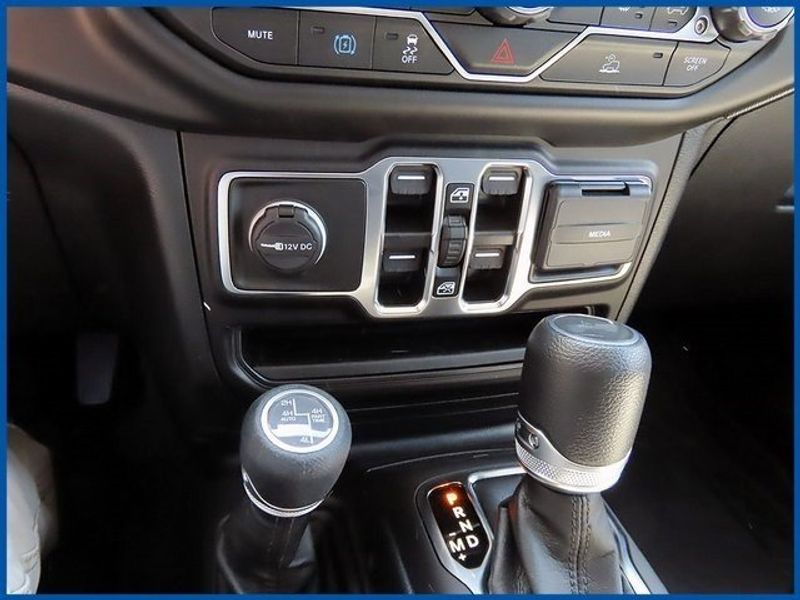 2023 Jeep Wrangler 4xE Base 4xeImage 19