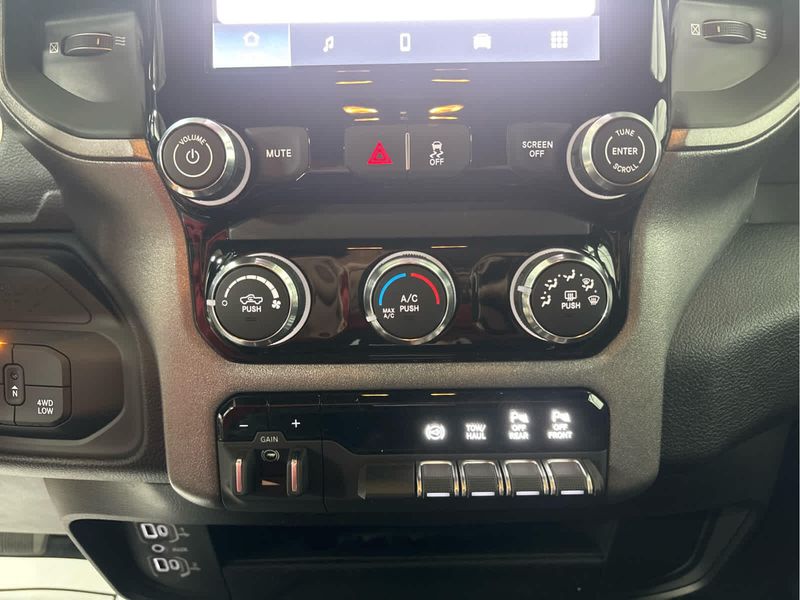 2026 Ram 2500 Tradesman photo 34