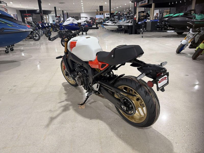 New 2026 Yamaha XSR900 Image 15