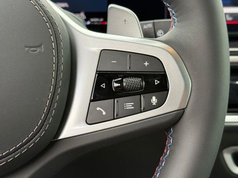 New 2026 BMW X5 M60iImage 23