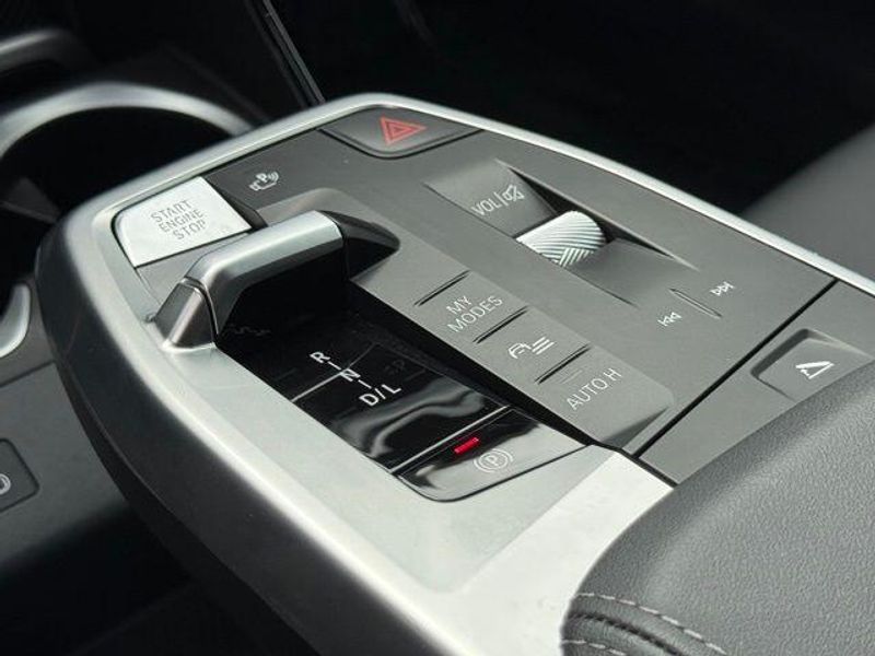 Used 2025 BMW X1 xDrive28iImage 28