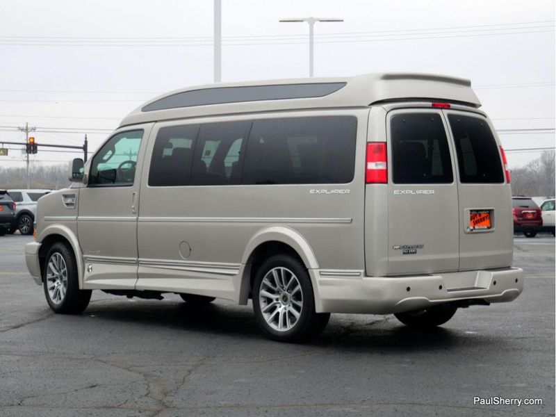 2021 Chevrolet Express Cargo Image 16