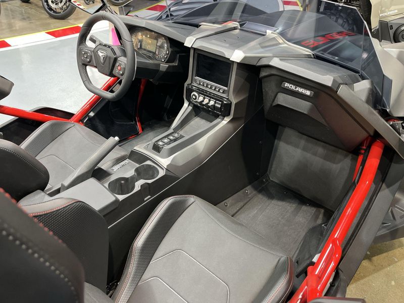 New 2024 Polaris SLINGSHOT R AUTODRIVE Image 19