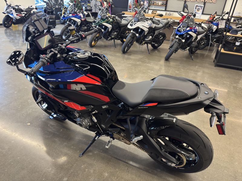 2025 BMW M 1000 XR - BLACK STORM METALLIC