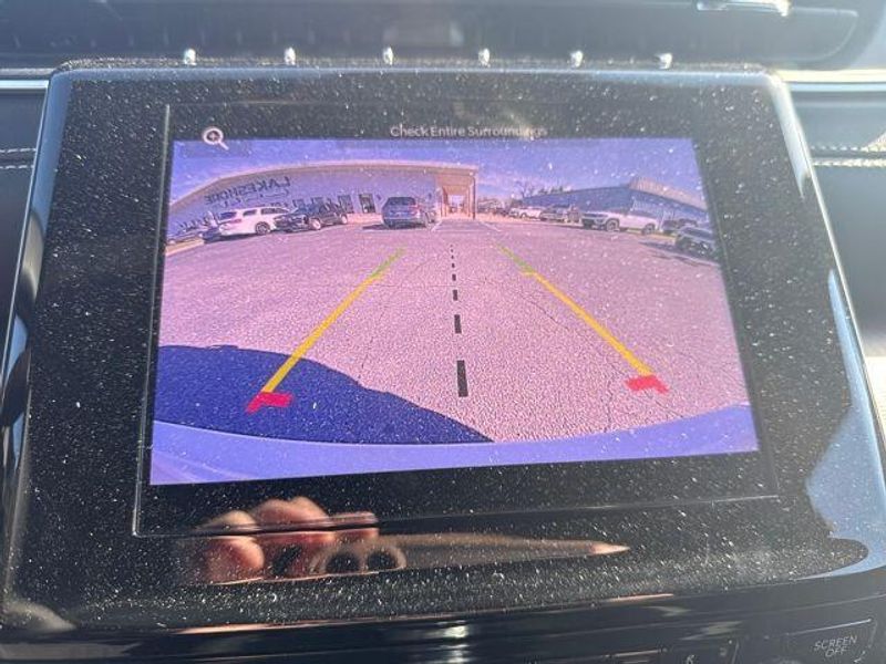 2025 Jeep Grand Cherokee Laredo 4x4