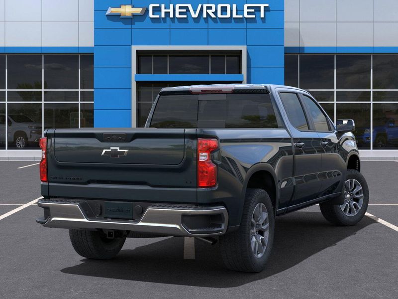 2025 Chevrolet Silverado 1500 LTImage 4