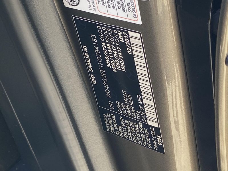 2017 Mercedes-Benz Metris Passenger Van PassengerImage 30