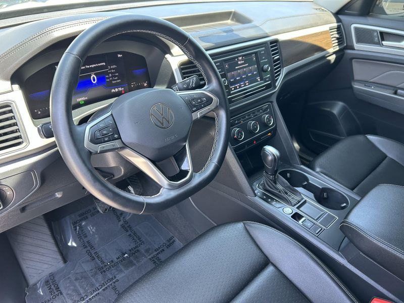 Used 2022 Volkswagen Atlas 2.0T SEImage 17