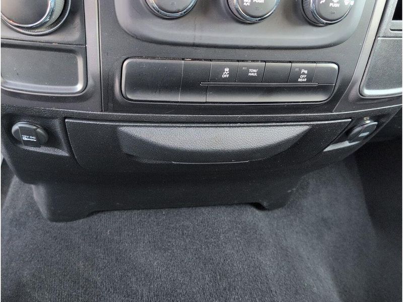 Used 2024 RAM 1500 Classic WarlockImage 18