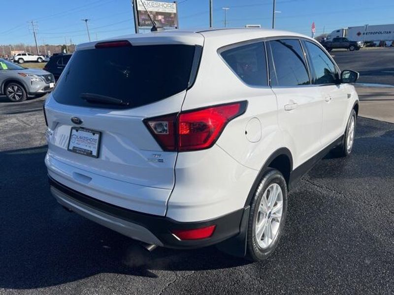 2019 Ford Escape SEImage 7