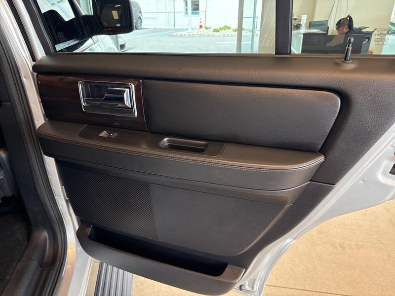 2017 Lincoln Navigator Reserve