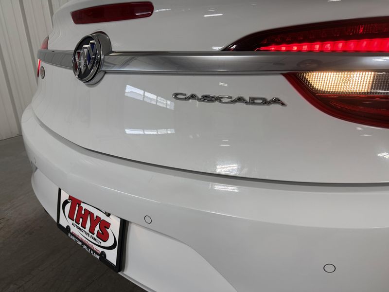 Used 2019 Buick Cascada PremiumImage 8