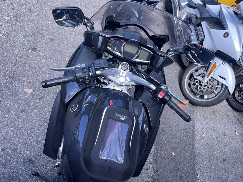 Used 2015 Yamaha FJR1300 Image 15
