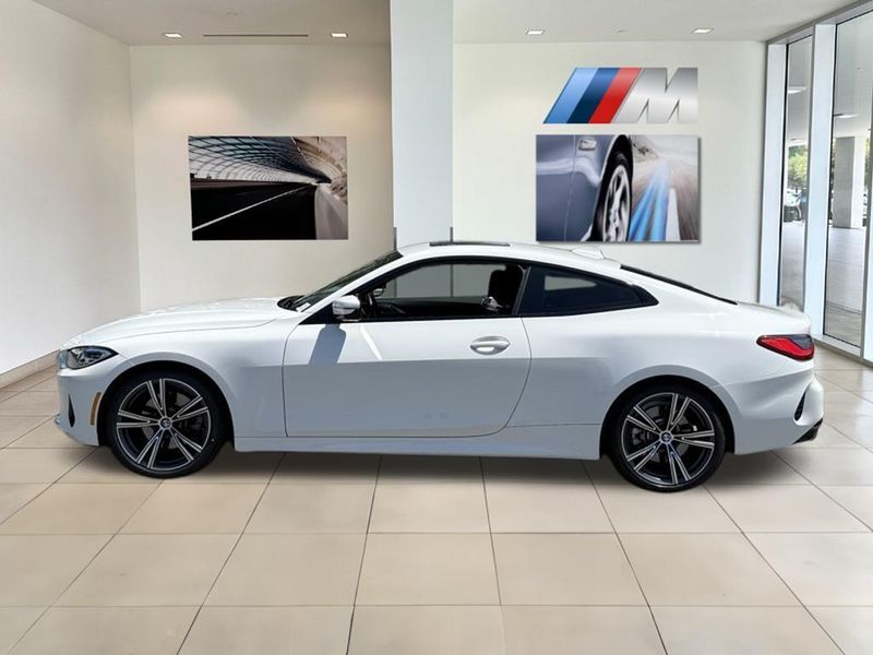 2022 BMW 4 Series 430iImage 9