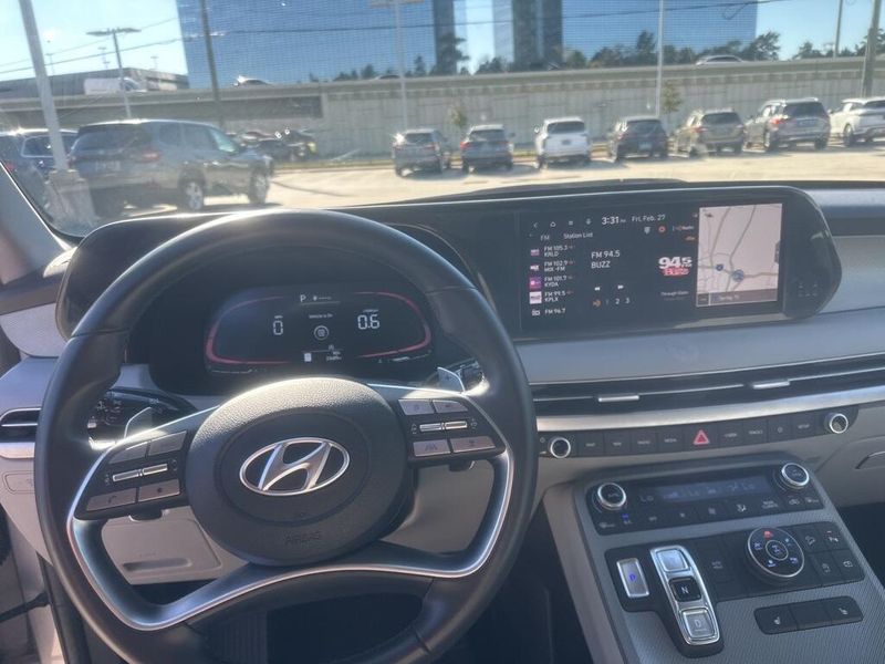 Used 2025 Hyundai Palisade SELImage 10