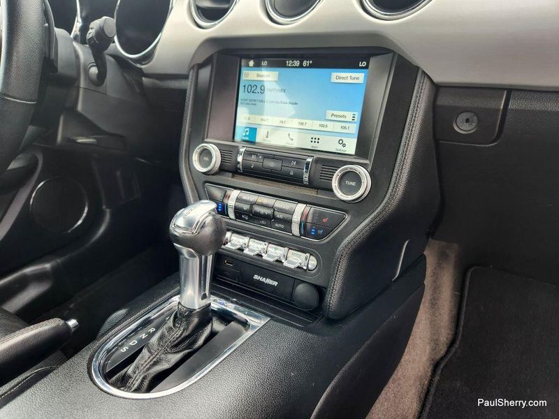 2017 Ford Mustang EcoBoost PremiumImage 38