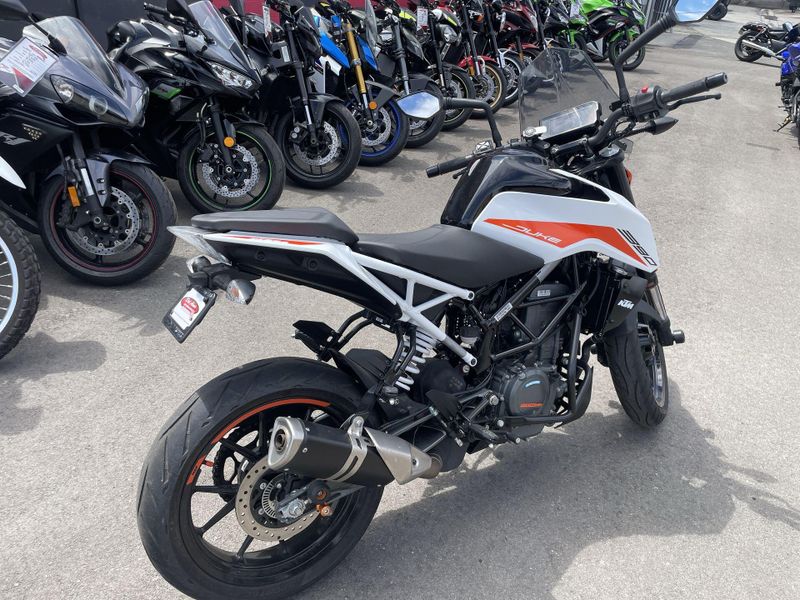 Used 2022 KTM 390 DUKE Image 11