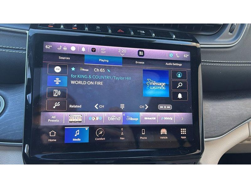 Used 2023 Jeep Grand Cherokee L LimitedImage 14