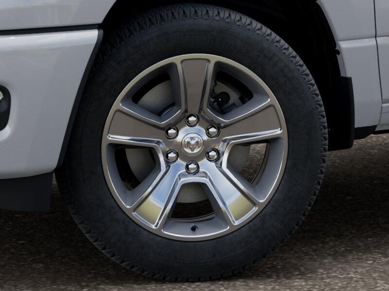 New 2026 RAM 1500 Express Crew Cab 4x4 5