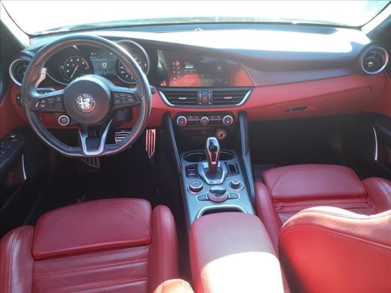 2021 Alfa Romeo Giulia Ti SportImage 4