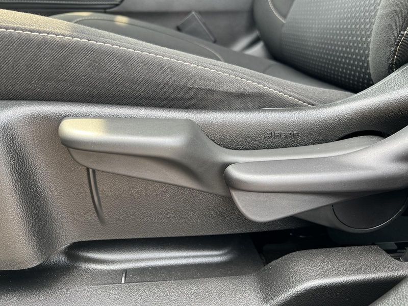 Used 2023 GMC Acadia SLE