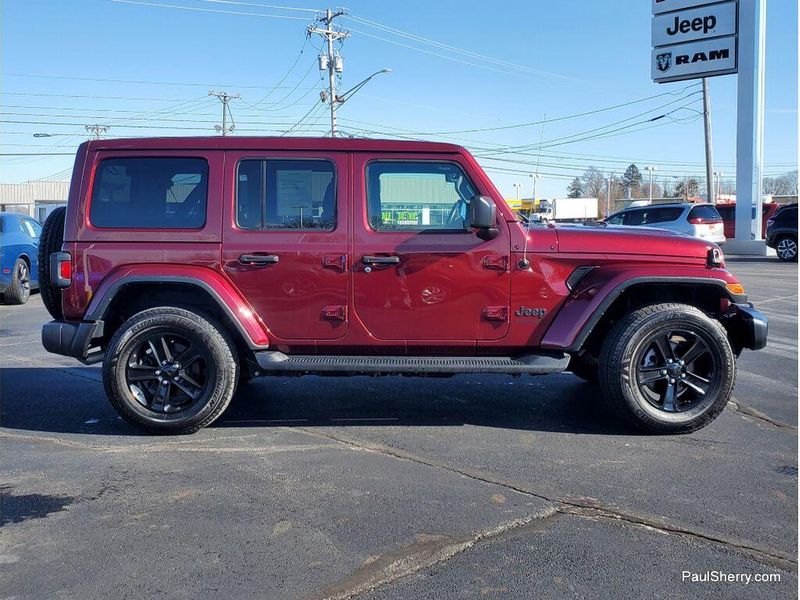 Used 2022 Jeep Wrangler Unlimited Sahara Altitude