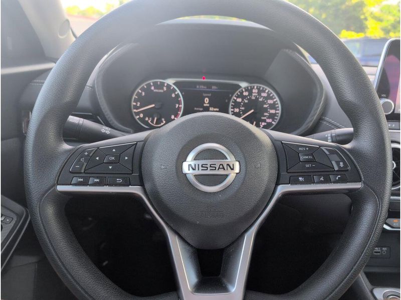 Used 2023 Nissan Sentra SVImage 21