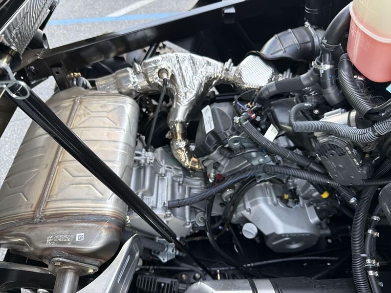 New 2025 Can-Am DEFENDER DPS HD9 Image 22