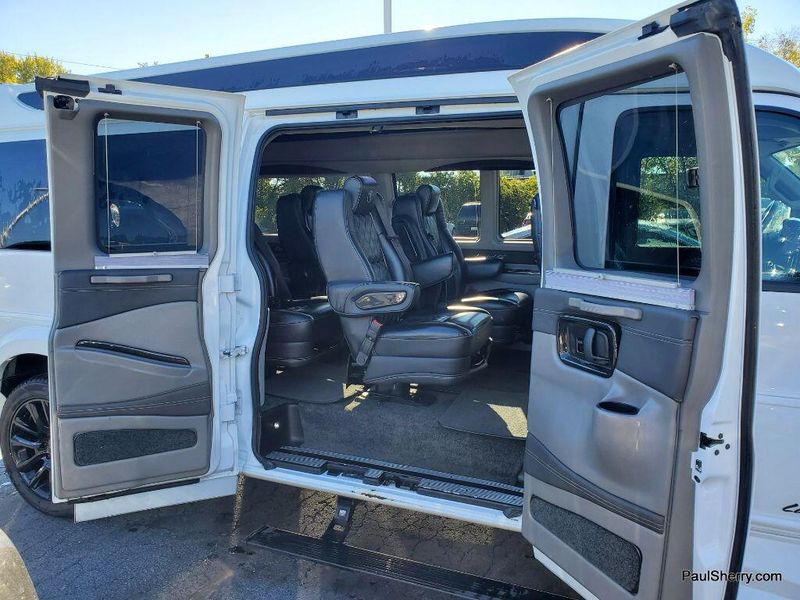 2019 GMC Savana 2500 Image 20