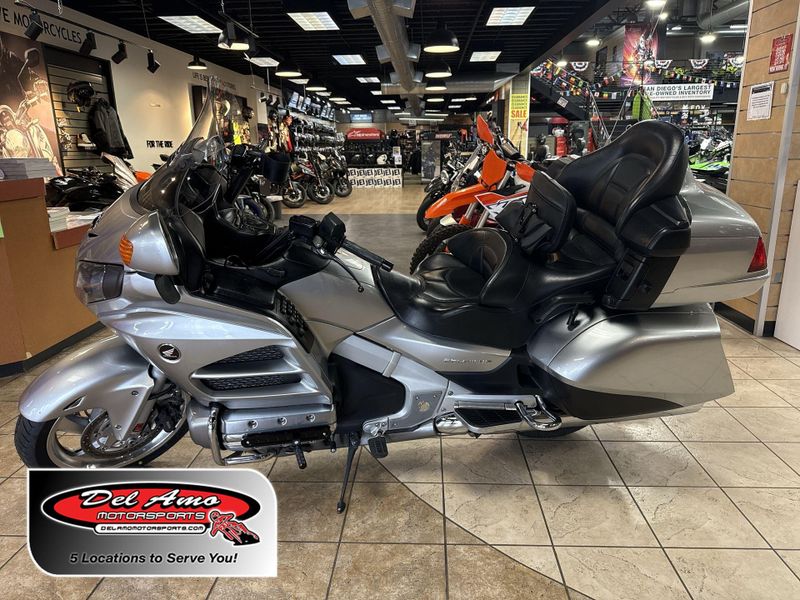 Used 2015 Honda Goldwing Image 1