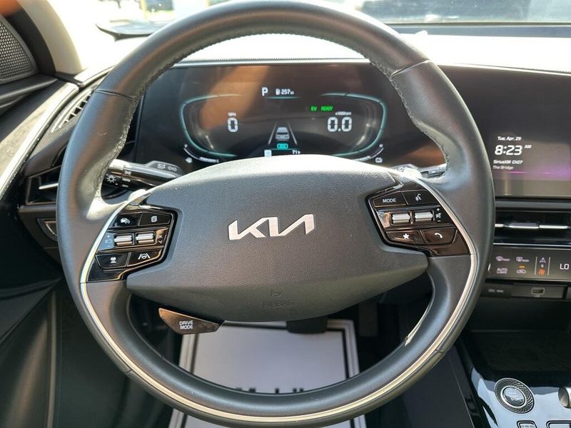 2023 Kia Niro EXImage 30