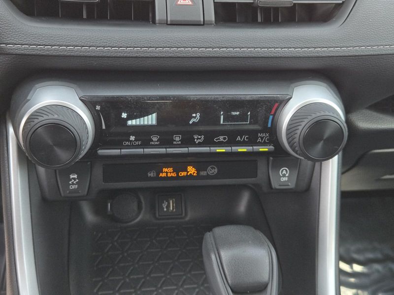 Used 2025 Toyota RAV4 LE FWD (Natl)